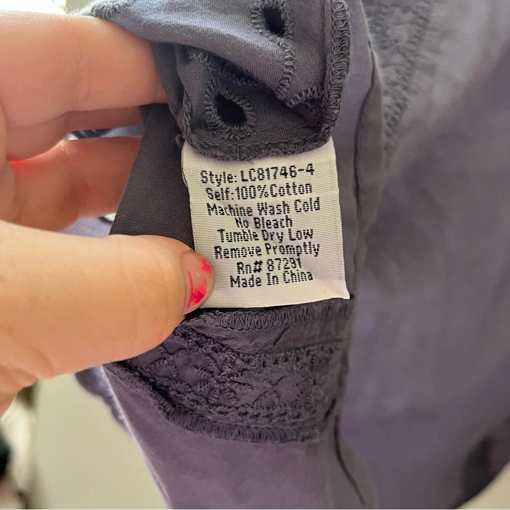 Johnny Was Gray Short Sleeve eyelet Embellished Blouse - Picture 9 of 9